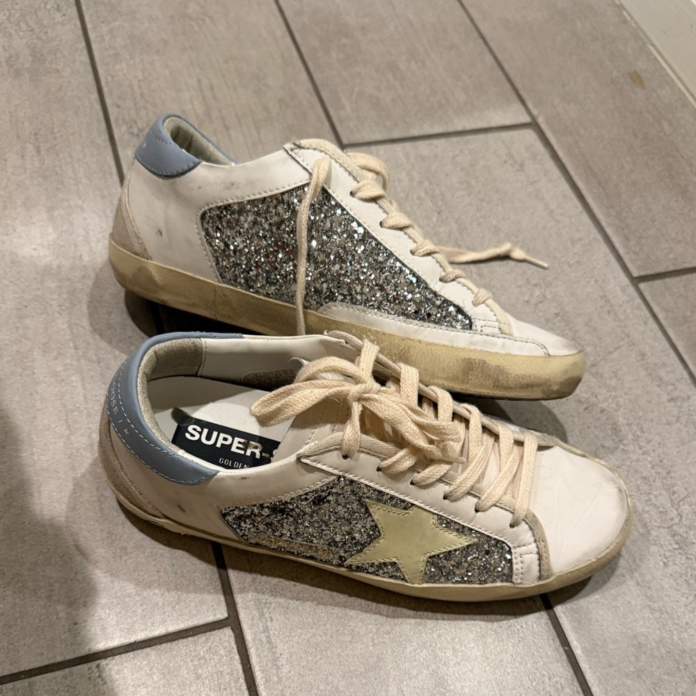 Women golden goose